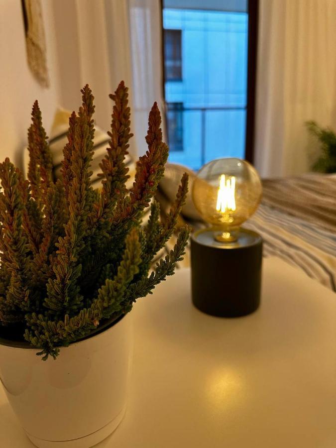 Apartament Centrum, Miejsce Parkingowe W Cenie Warszawa Eksteriør billede